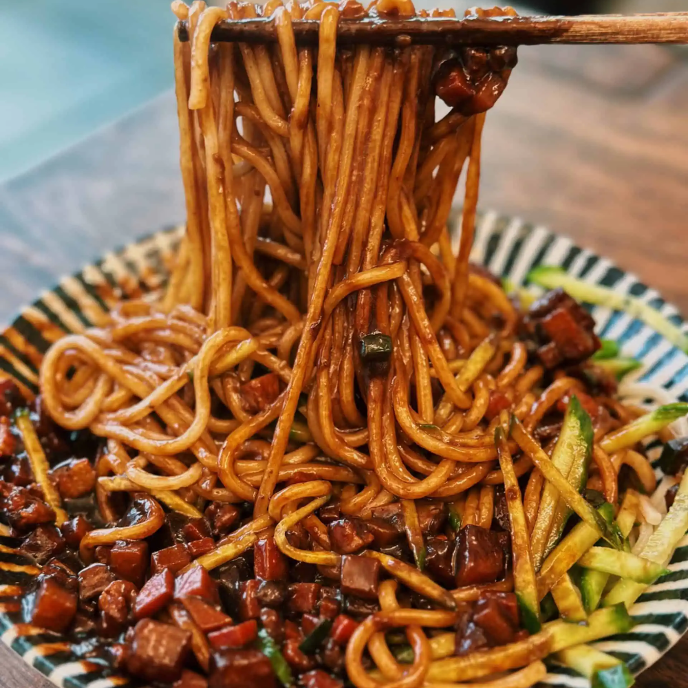 NOODLE WITH BLACK BEAN SAUCE 1.41 LBS