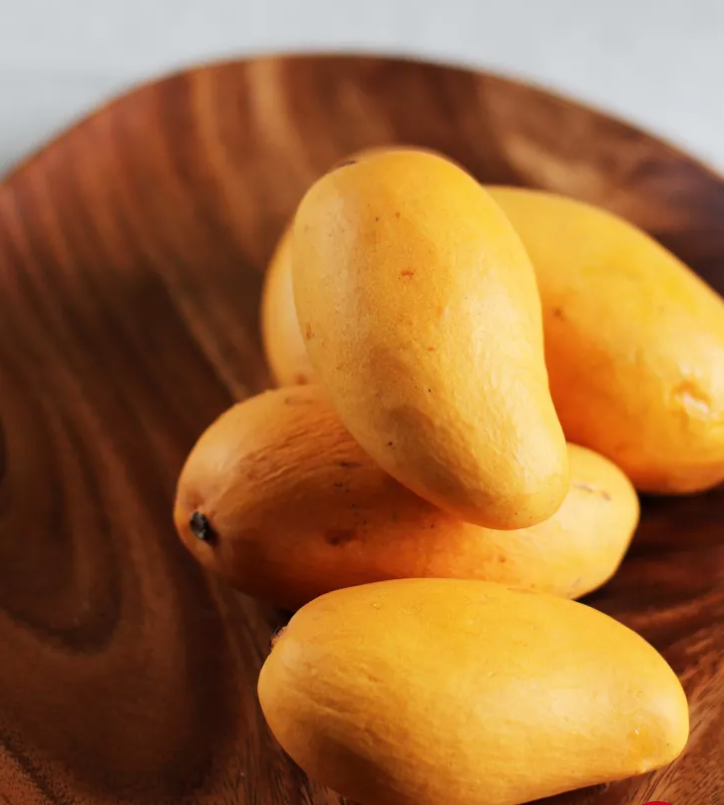 C-MANGOES ATAULFO / KENT/ HADEN / KEITT 4 KG (8.81 LBS) CS